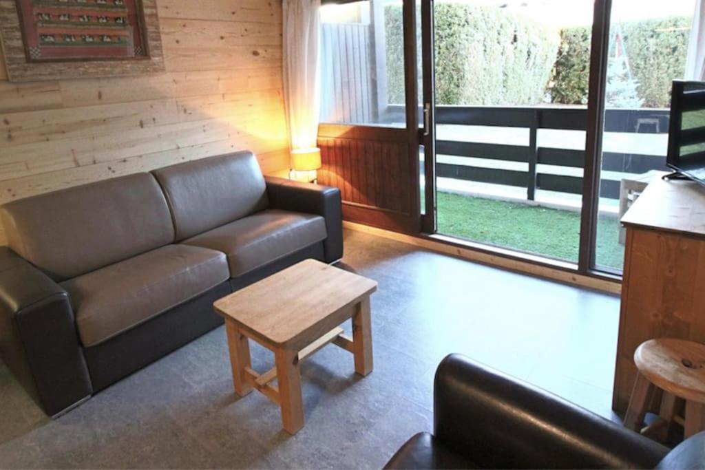 Studio Avec Coin Montagne Au Pied Des Pistes メジェーヴ エクステリア 写真